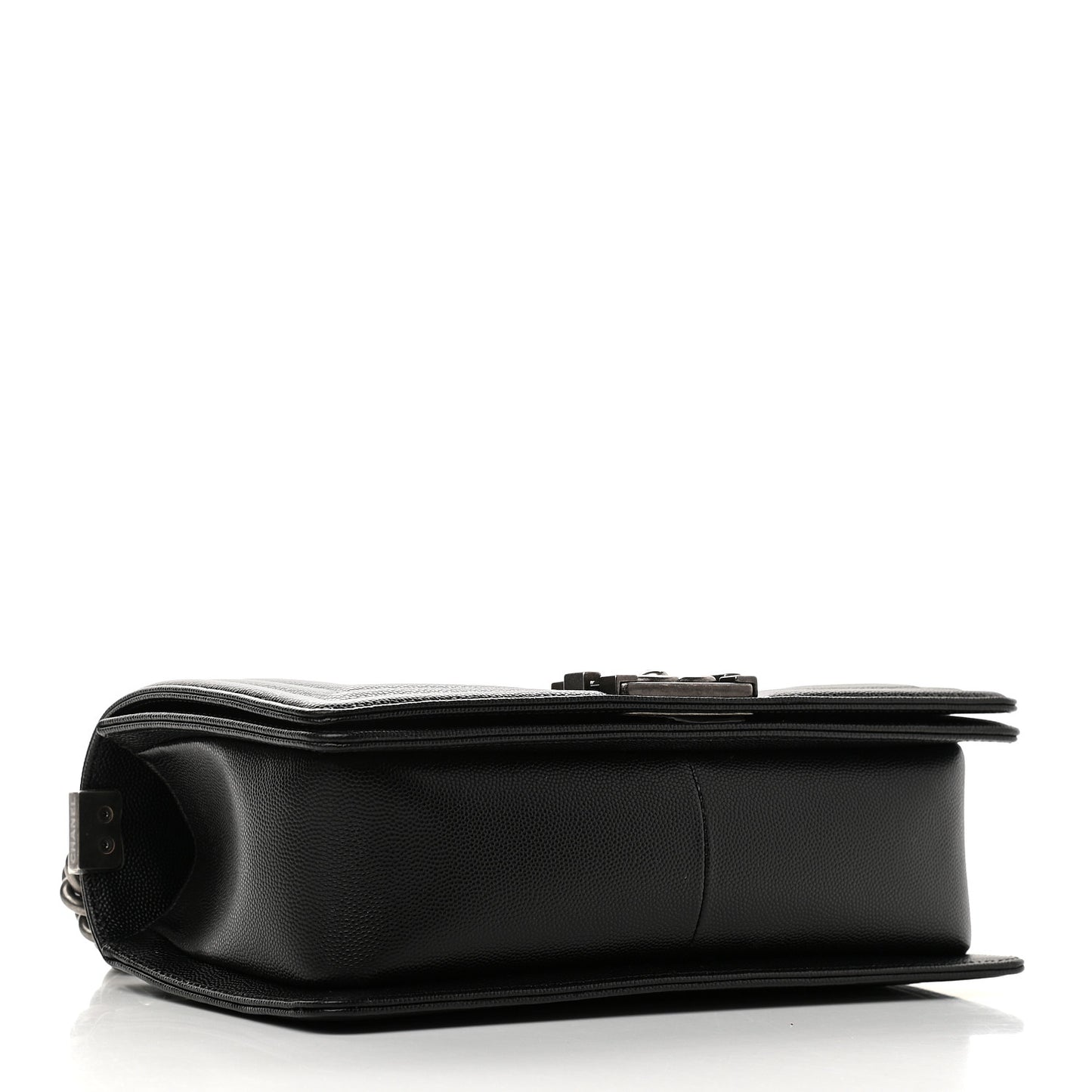 Caviar Quilted Medium Boy Flap Black