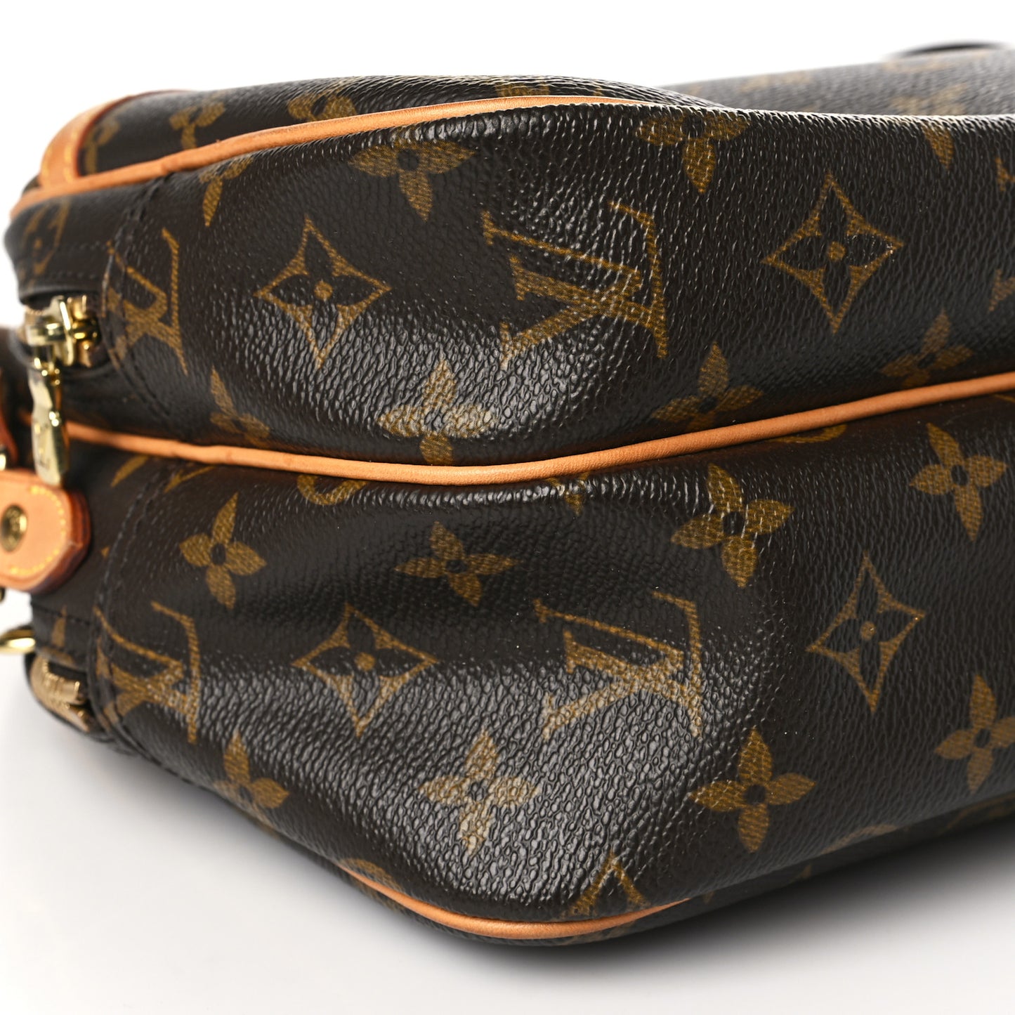Monogram Reporter PM