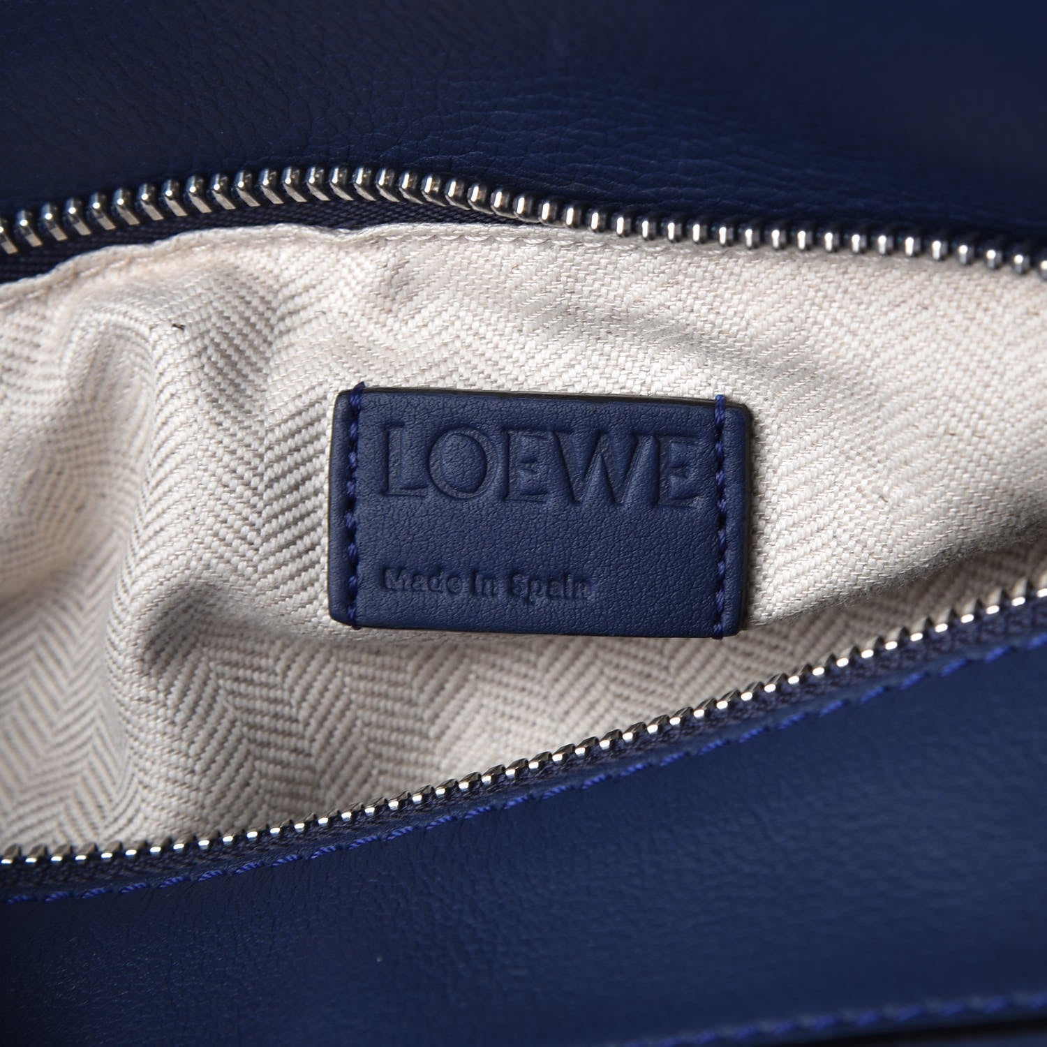 Loewe Calfskin Small Puzzle Bag Marine 6 of 7
