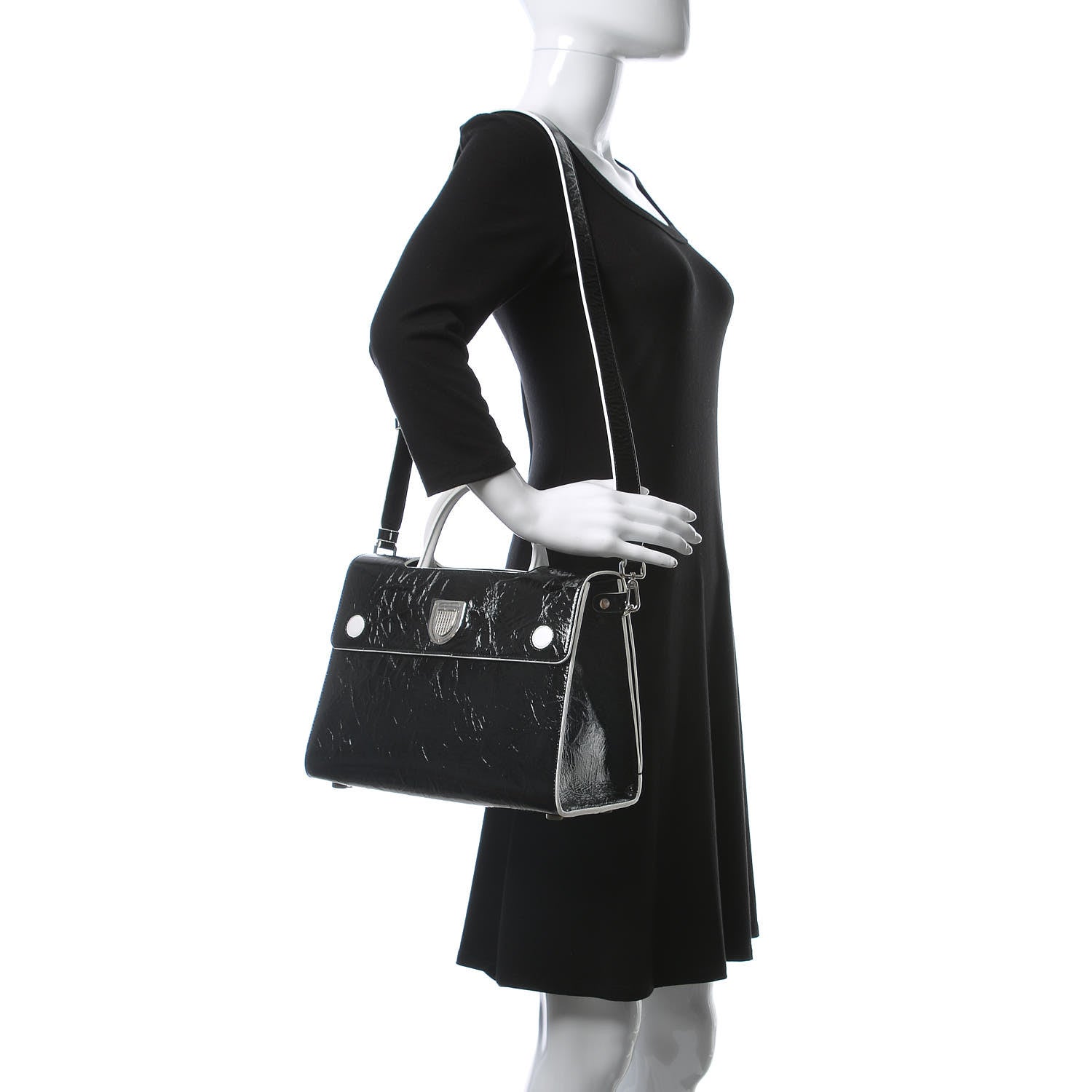 Christian Dior Crinkled Calfskin Medium Diorever Flap Black 2 of 11
