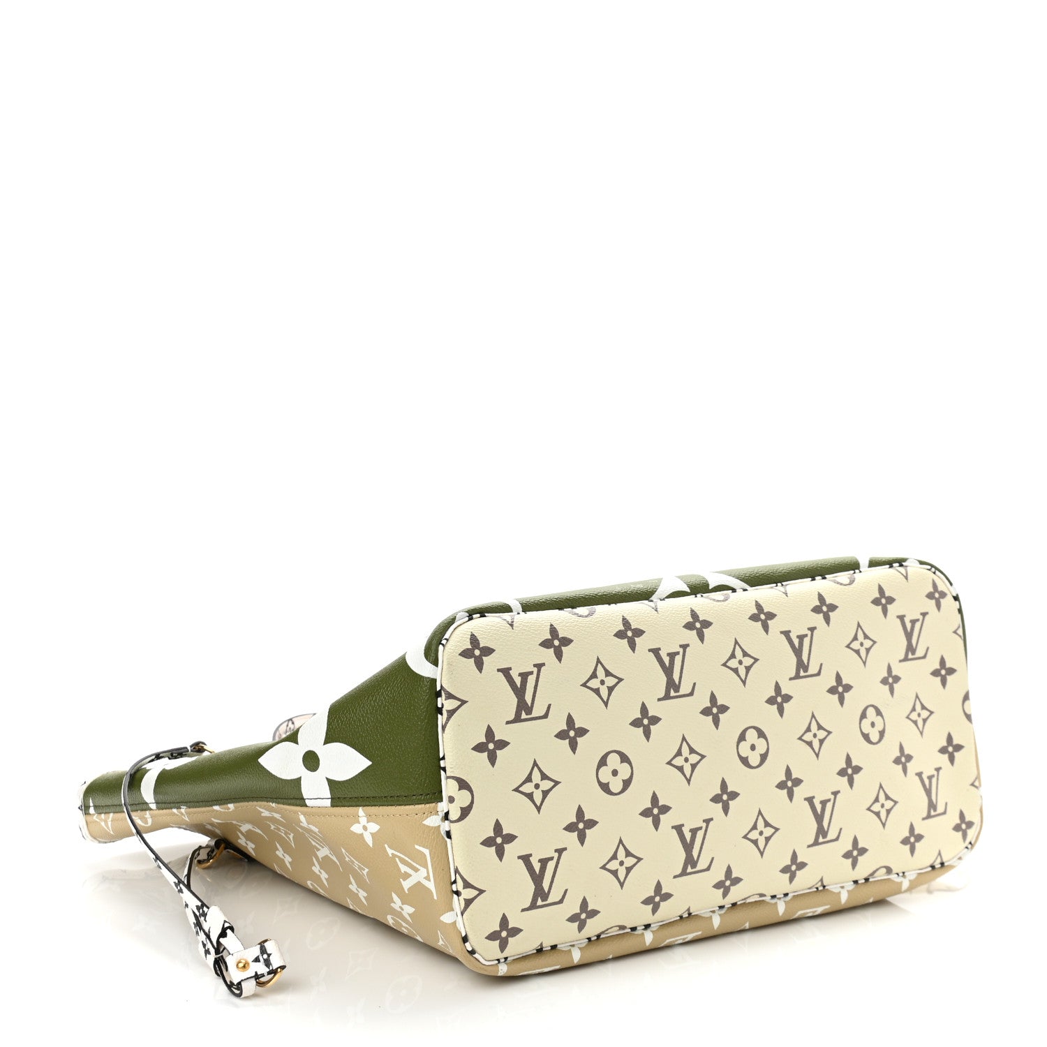 Louis Vuitton Monogram Giant Neverfull MM Kaki 4 of 15