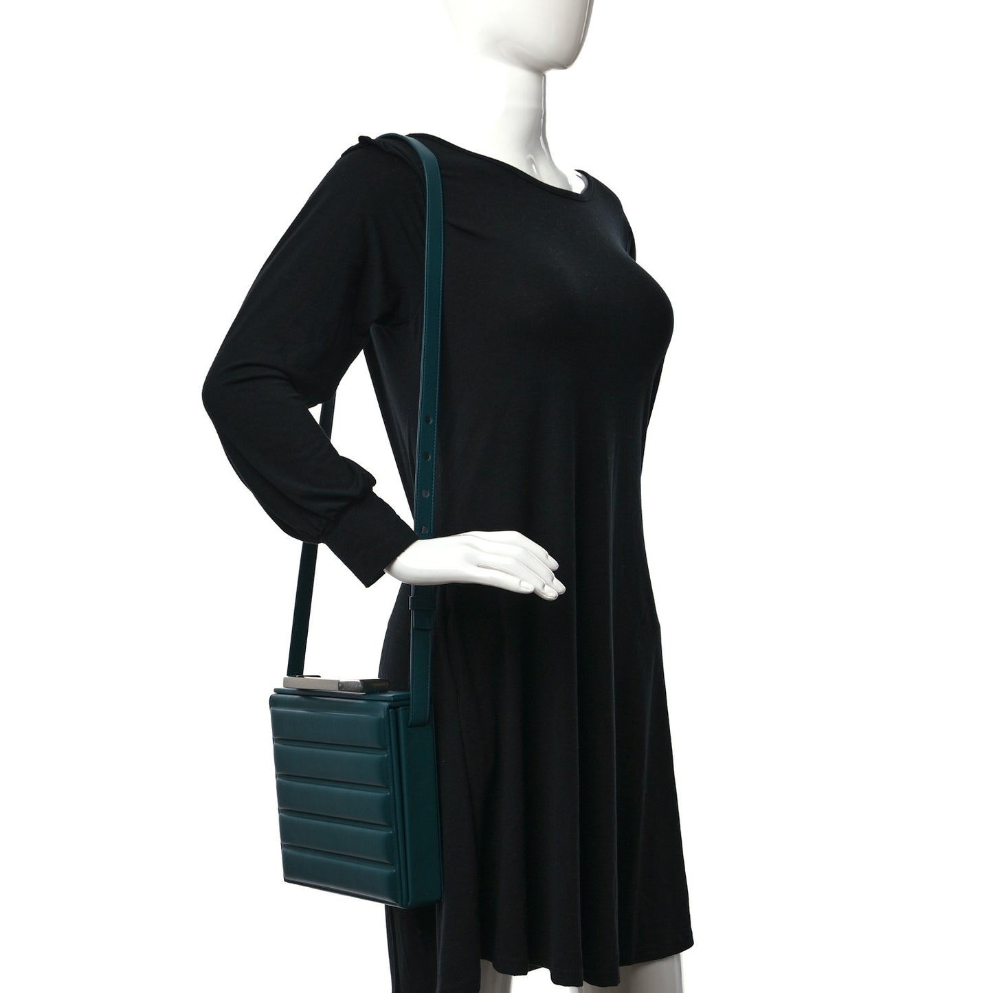 Butter Calfskin Messenger Ottanio