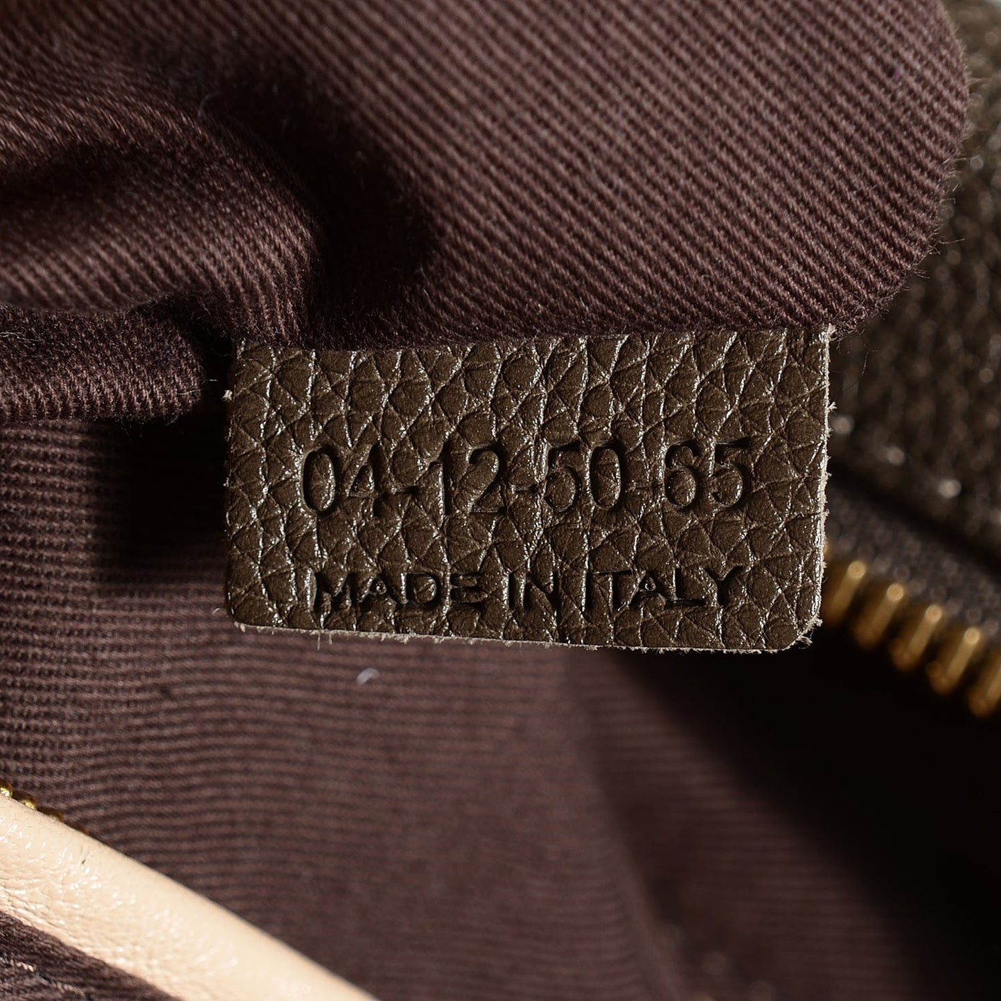 Calfskin Medium Paraty Rock