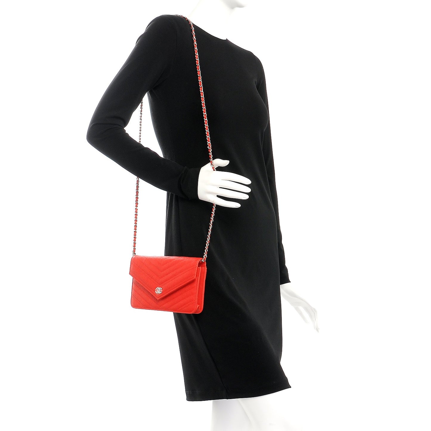 Caviar Chevron Quilted Statement Wallet On Chain WOC Red
