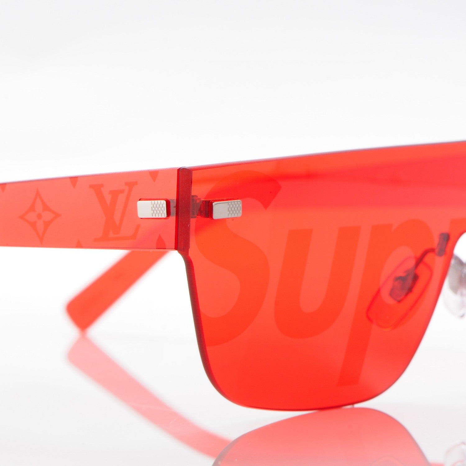 Louis Vuitton X SUPREME City Mask Sunglasses Coquelicot 5 of 8