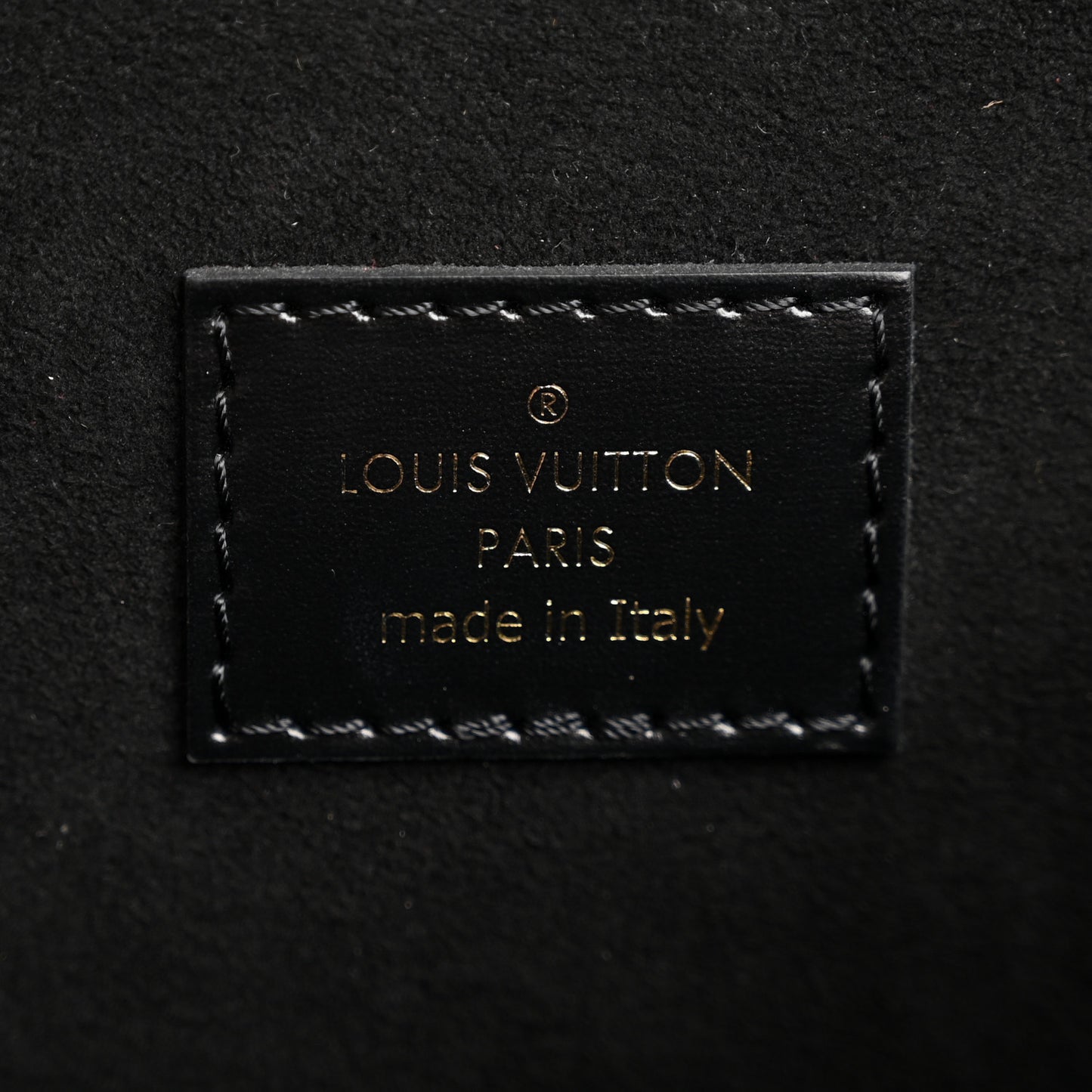 Reverse Monogram Pochette Metis