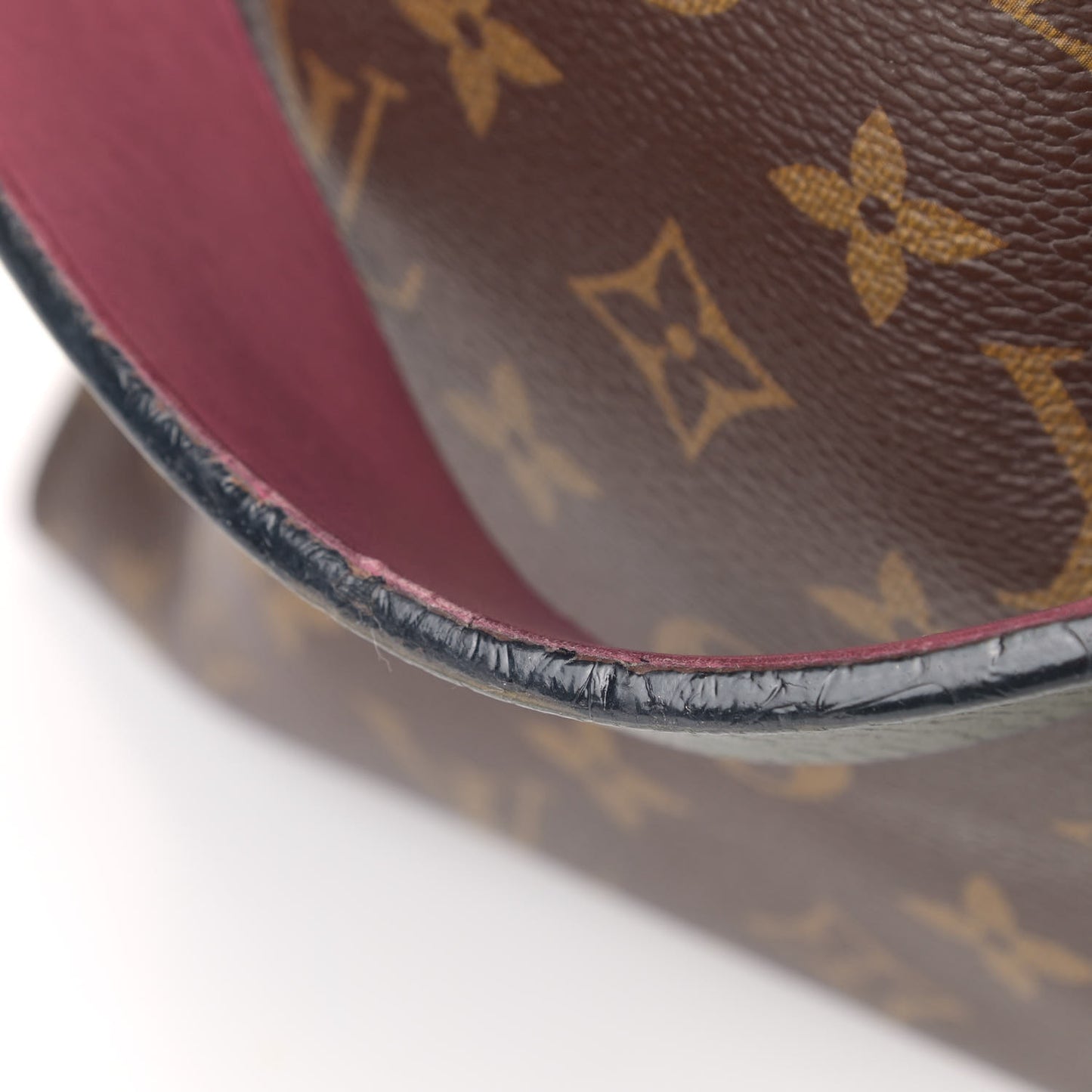 Monogram Tuileries Besace Kaki