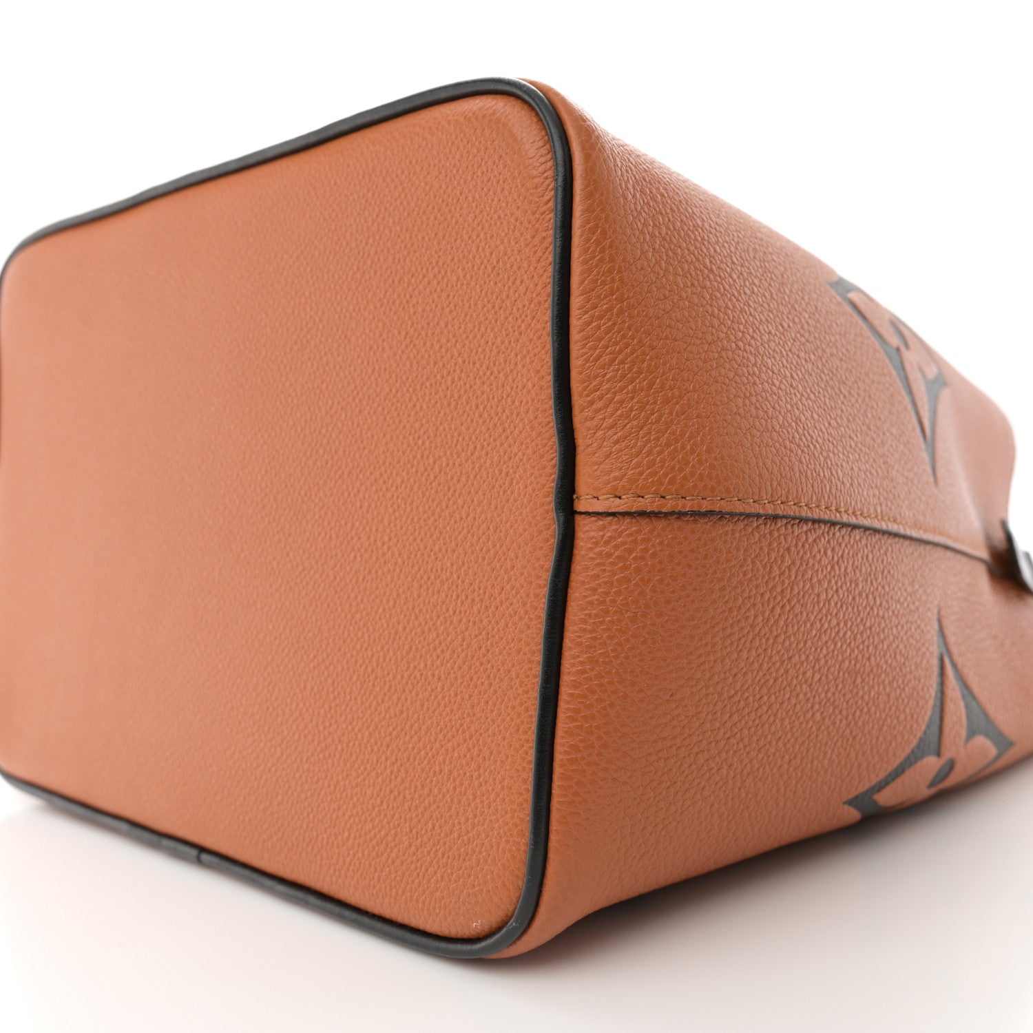 Louis Vuitton Empreinte Monogram Giant Crafty Neonoe MM Caramel Black 11 of 16