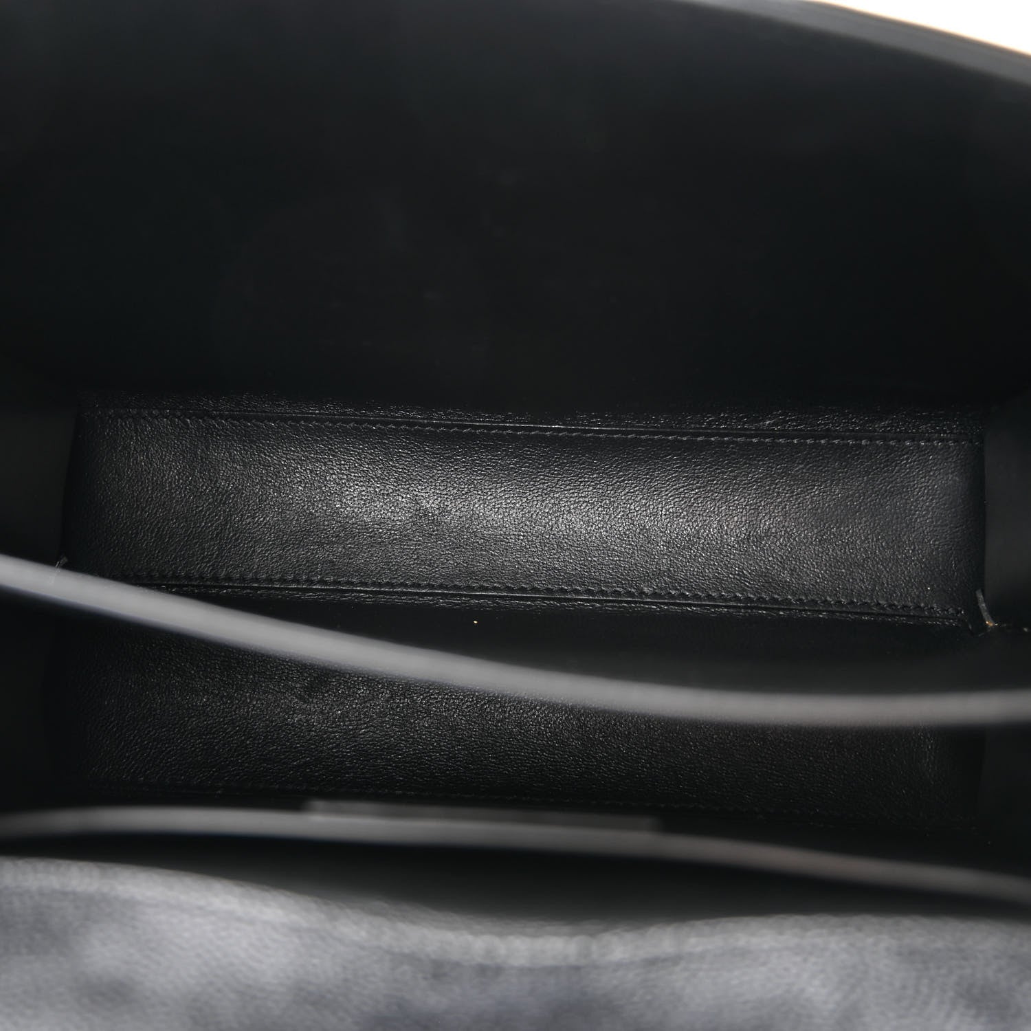 Saint Laurent Grain de Poudre Medium Classic Monogram Cassandra Top Handle Black 5 of 11