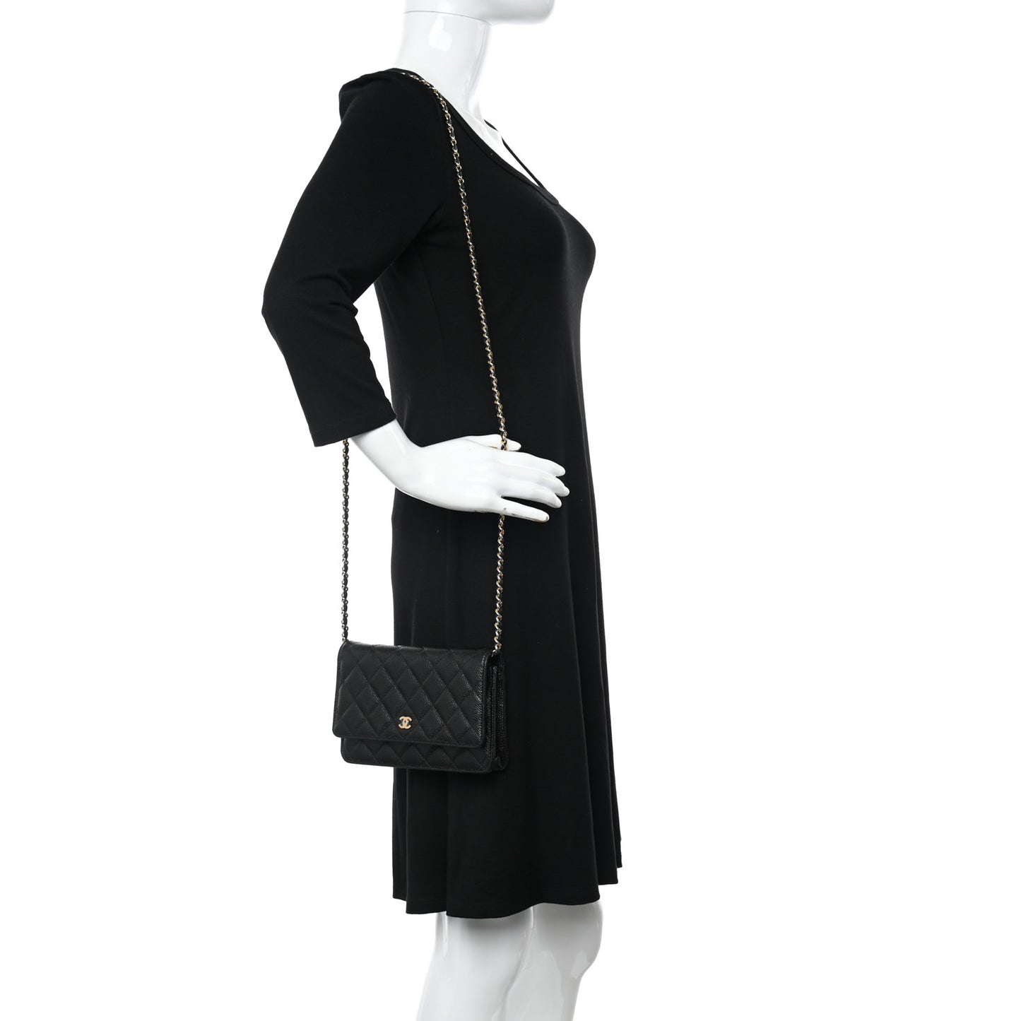 Caviar Quilted Wallet on Chain WOC Black