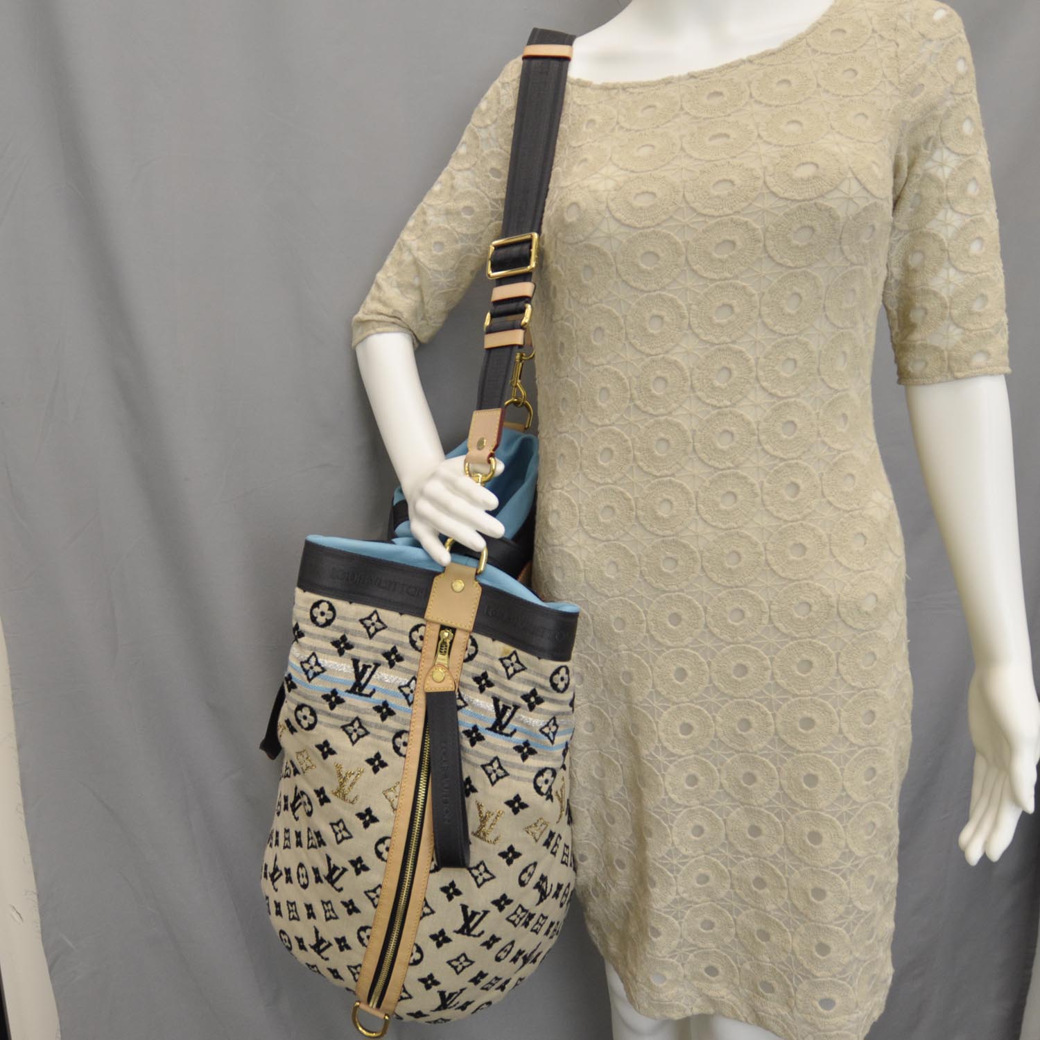 Louis Vuitton Monogram Cheche Gypsy GM Bag Blue 2 of 14