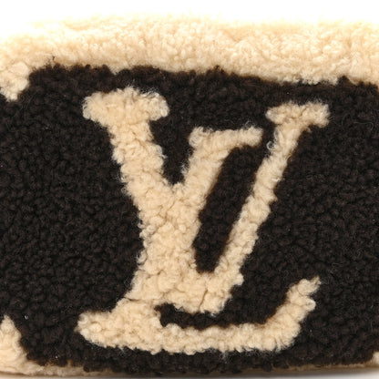 Louis Vuitton Monogram Teddy Beach Pouch 8 of 10