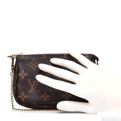 Louis Vuitton Monogram Mini Pochette Accessories 2 of 9