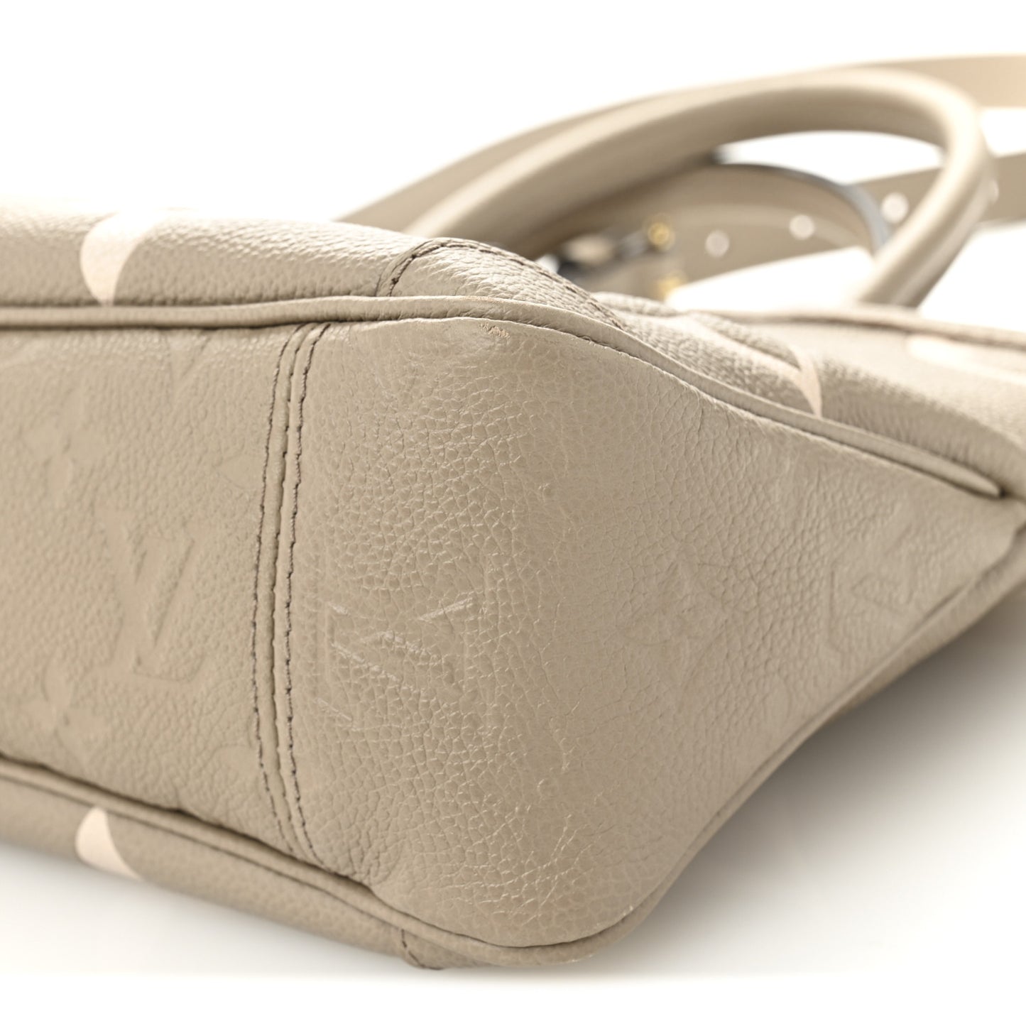 Empreinte Monogram Giant Trianon PM Tourterelle Creme