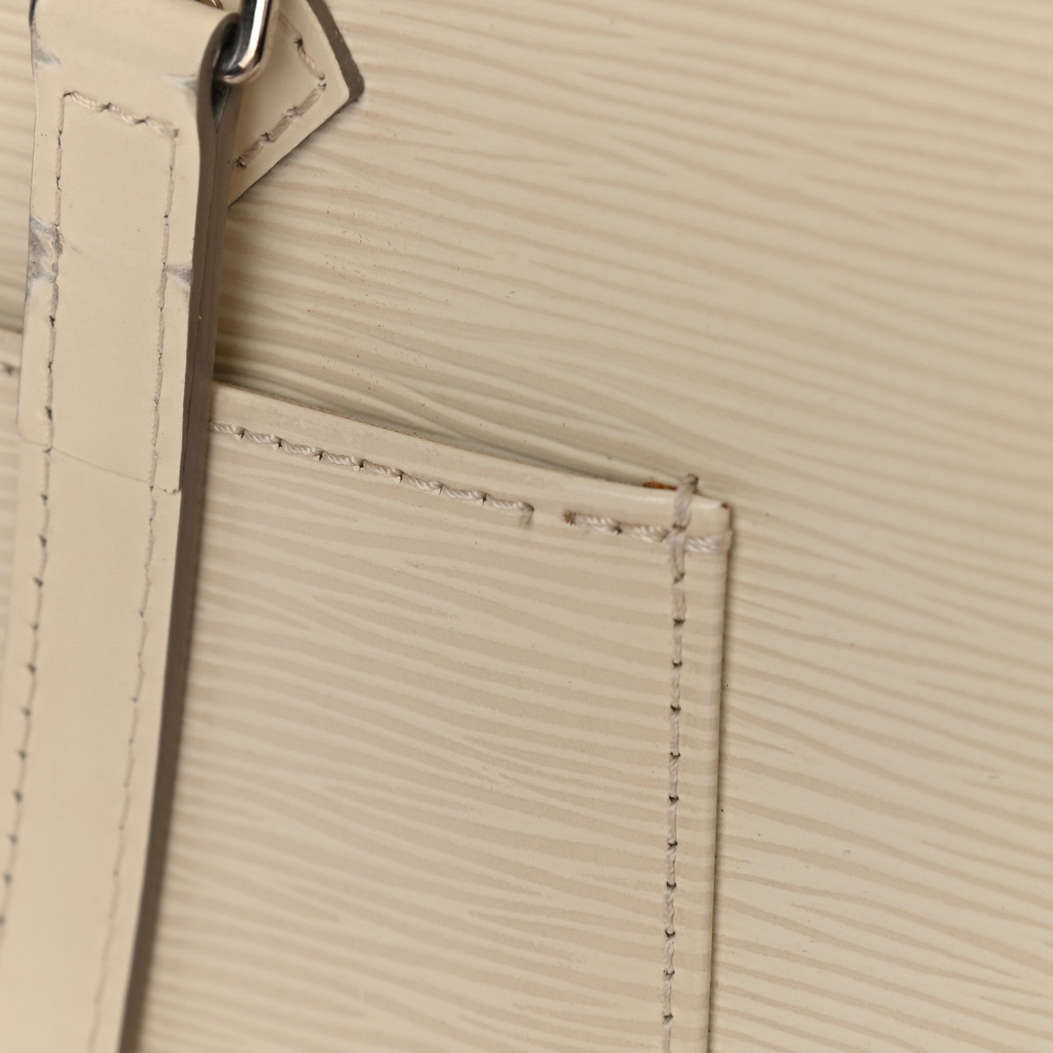 Louis Vuitton Epi Madeleine GM Ivory 13 of 17