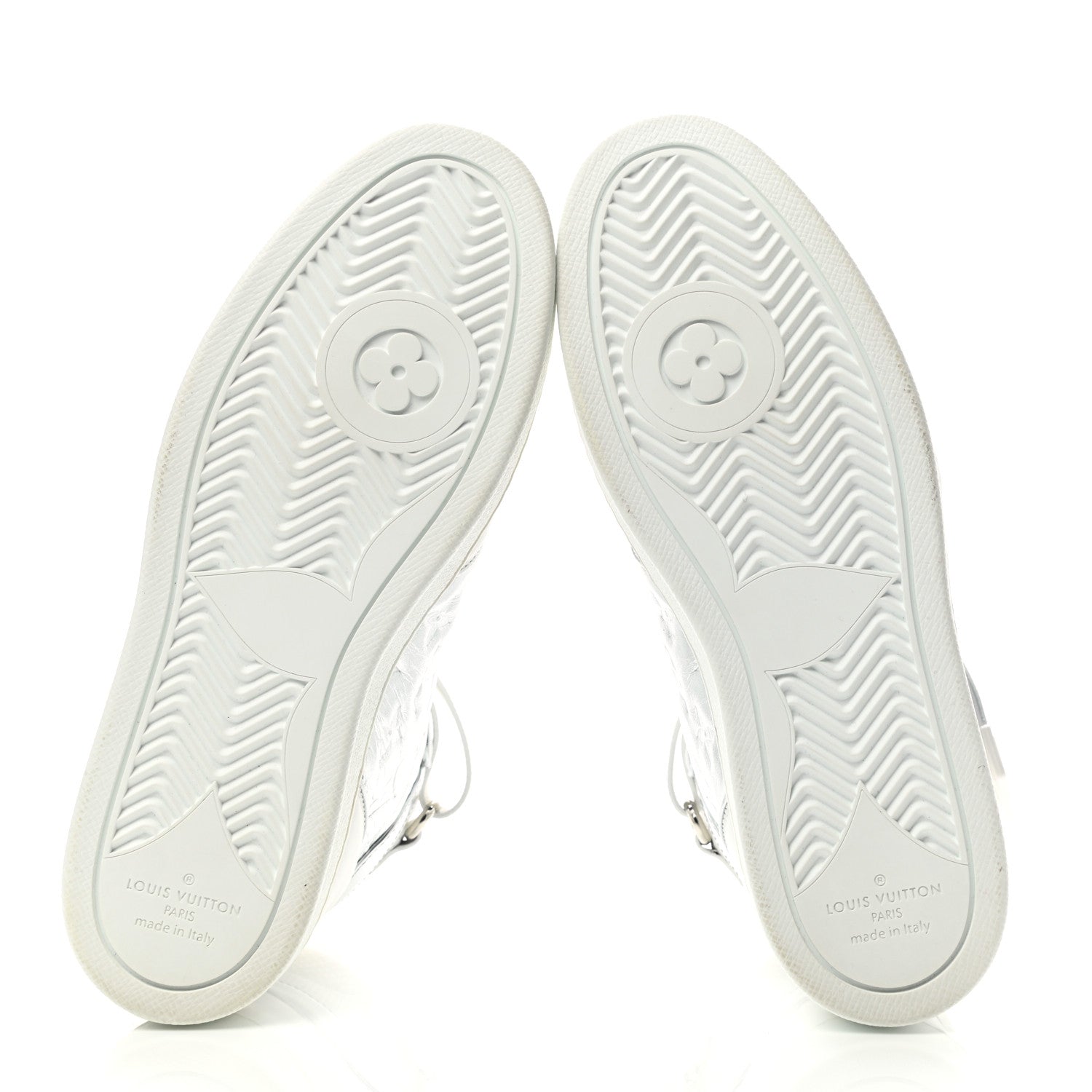 Louis Vuitton Metallic Calfskin Embossed Monogram Boombox Sneakers 39 White Silver 5 of 10