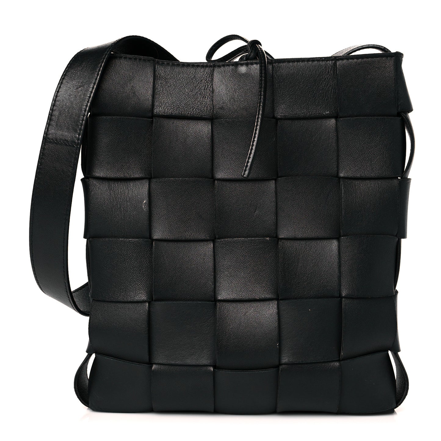 Lambskin Maxi Intrecciato Cassette Messenger Black