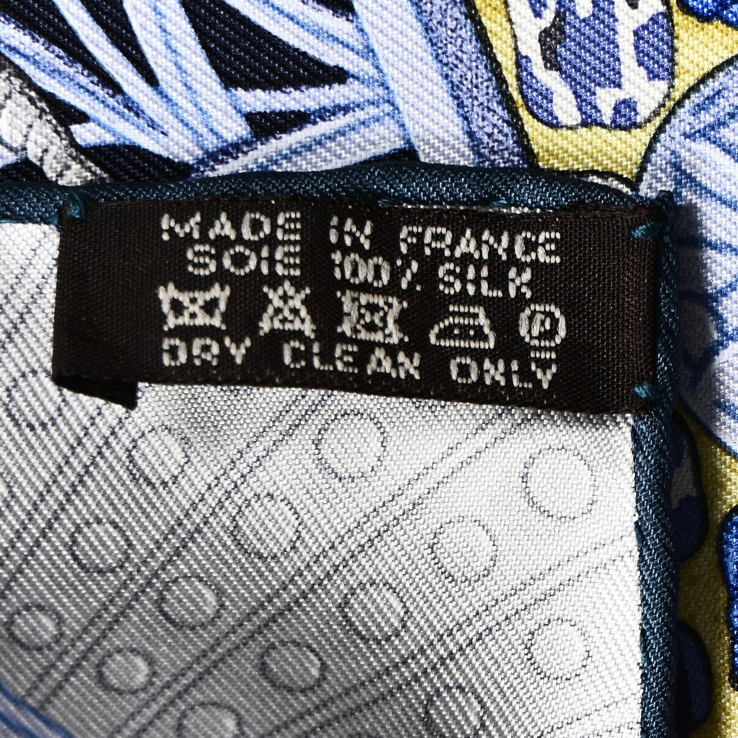 Silk Parures de Samoura&iuml;s Scarf 90 Black Rouge Blue Jean