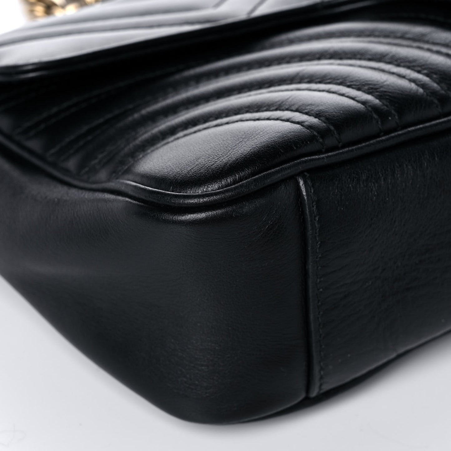 Calfskin Matelasse Small GG Marmont Shoulder Bag Black