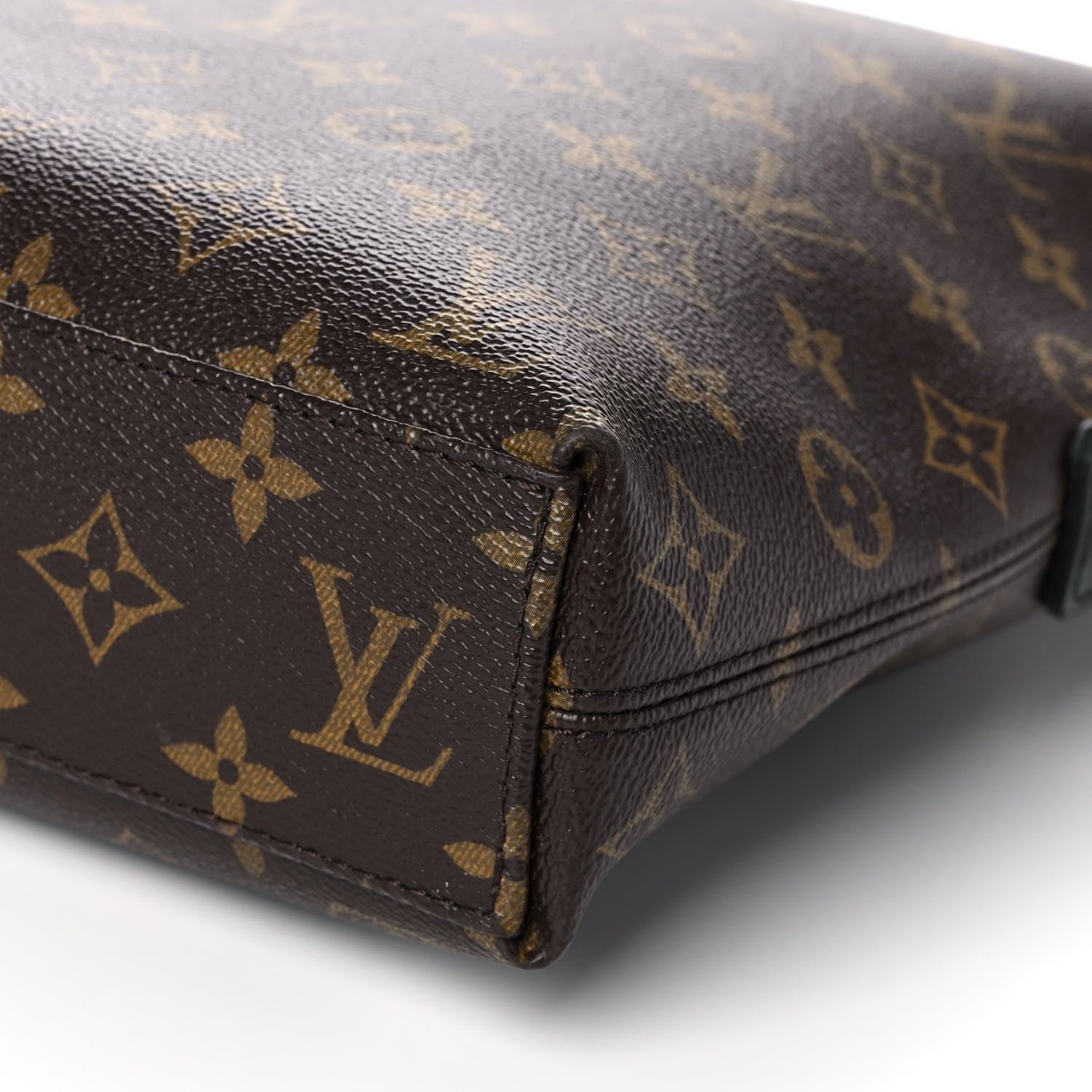 Louis Vuitton Monogram Macassar Porte-Documents Jour 10 of 12