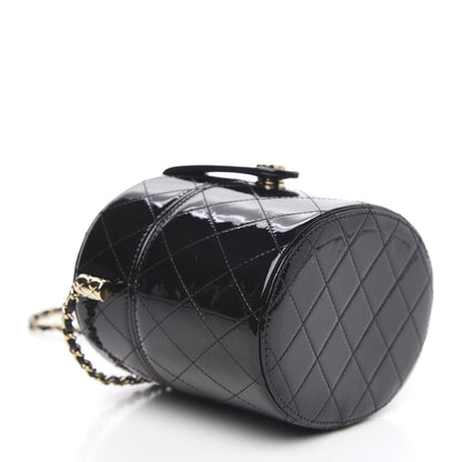 Chanel Patent Quilted Round Clutch With Chain Black 4 of 10