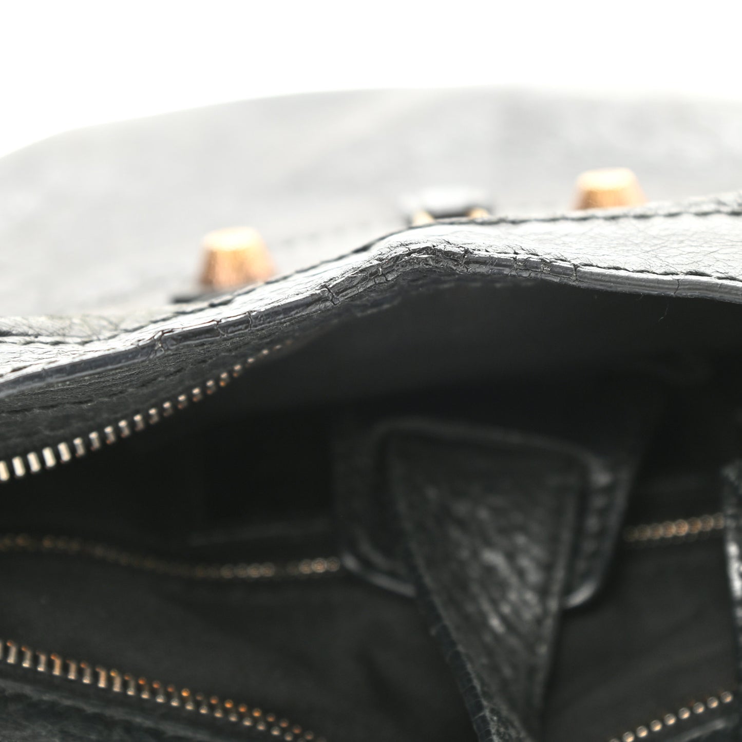 Agneau Giant 12 Gold Hardware Town Black