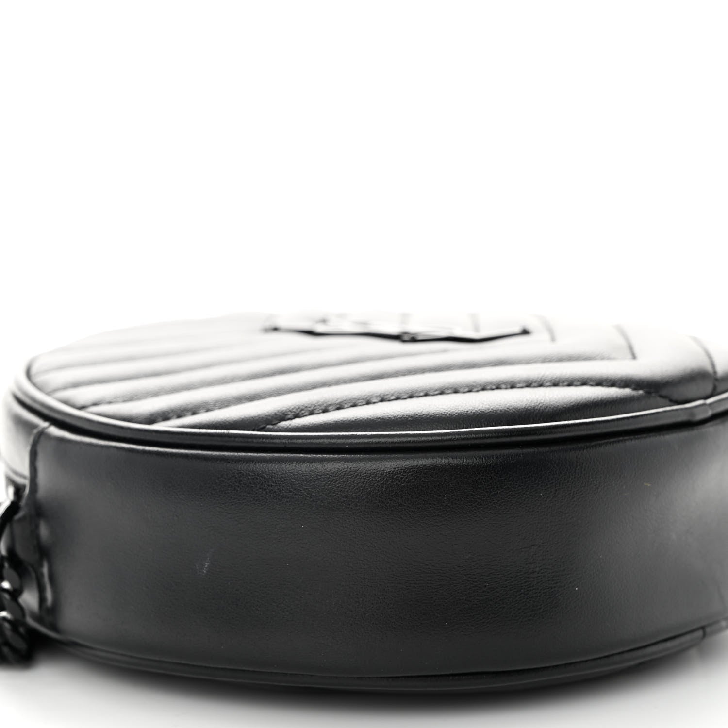 Saint Laurent Calfskin Matelasse Chevron Round Vinyle Camera Bag Black 8 of 9