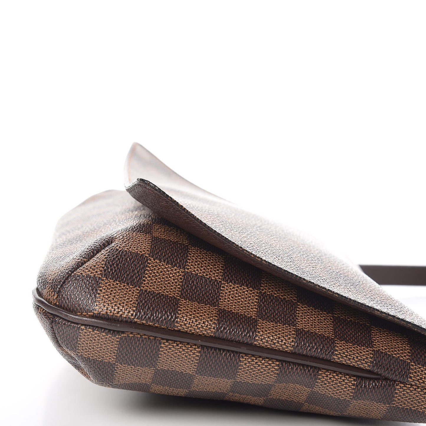 Damier Ebene Musette Tango
