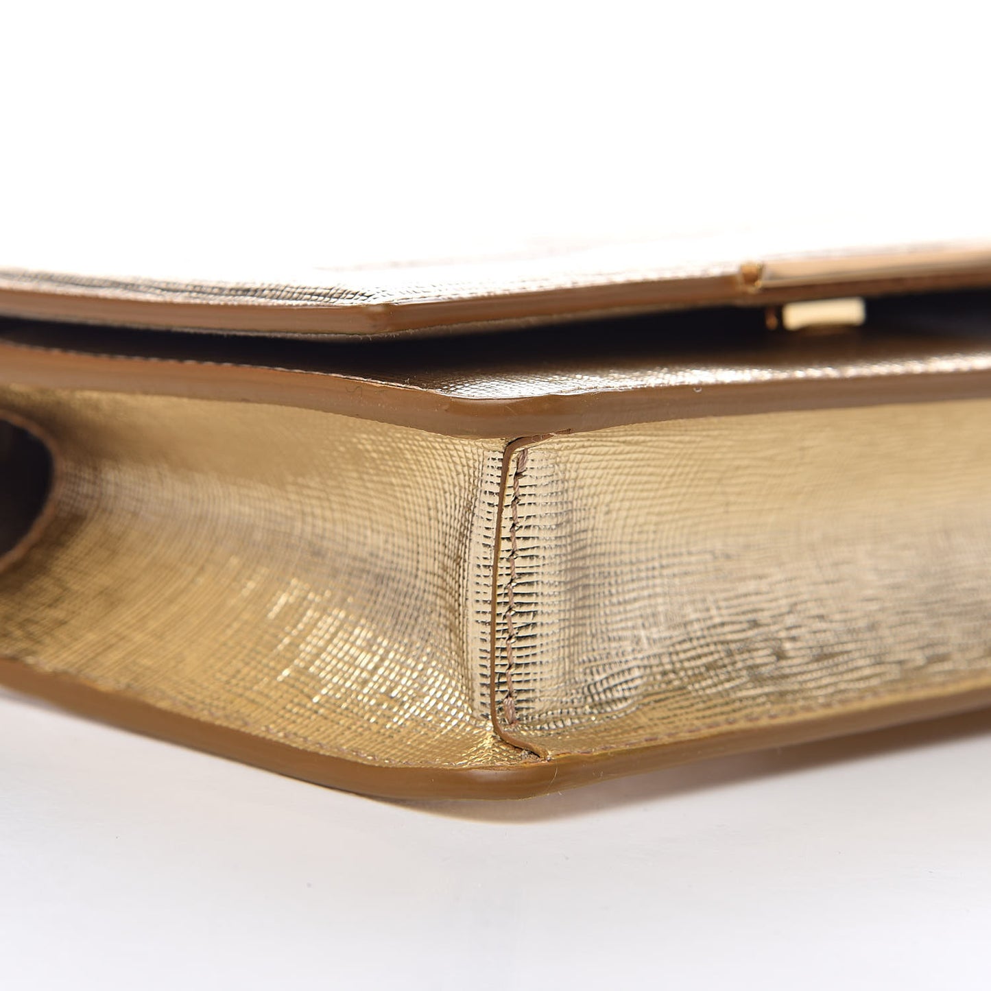 Vitello Mirror Elite Tube Wallet on Chain Gold