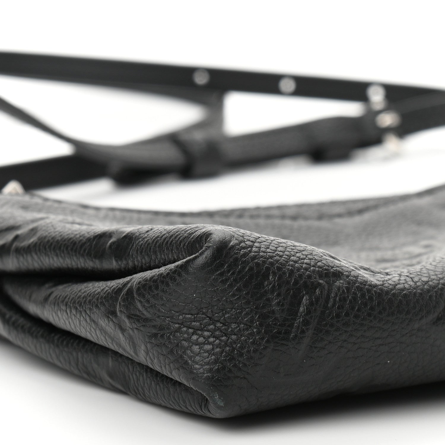 Louis Vuitton Empreinte Pallas Crossbody Black 8 of 9