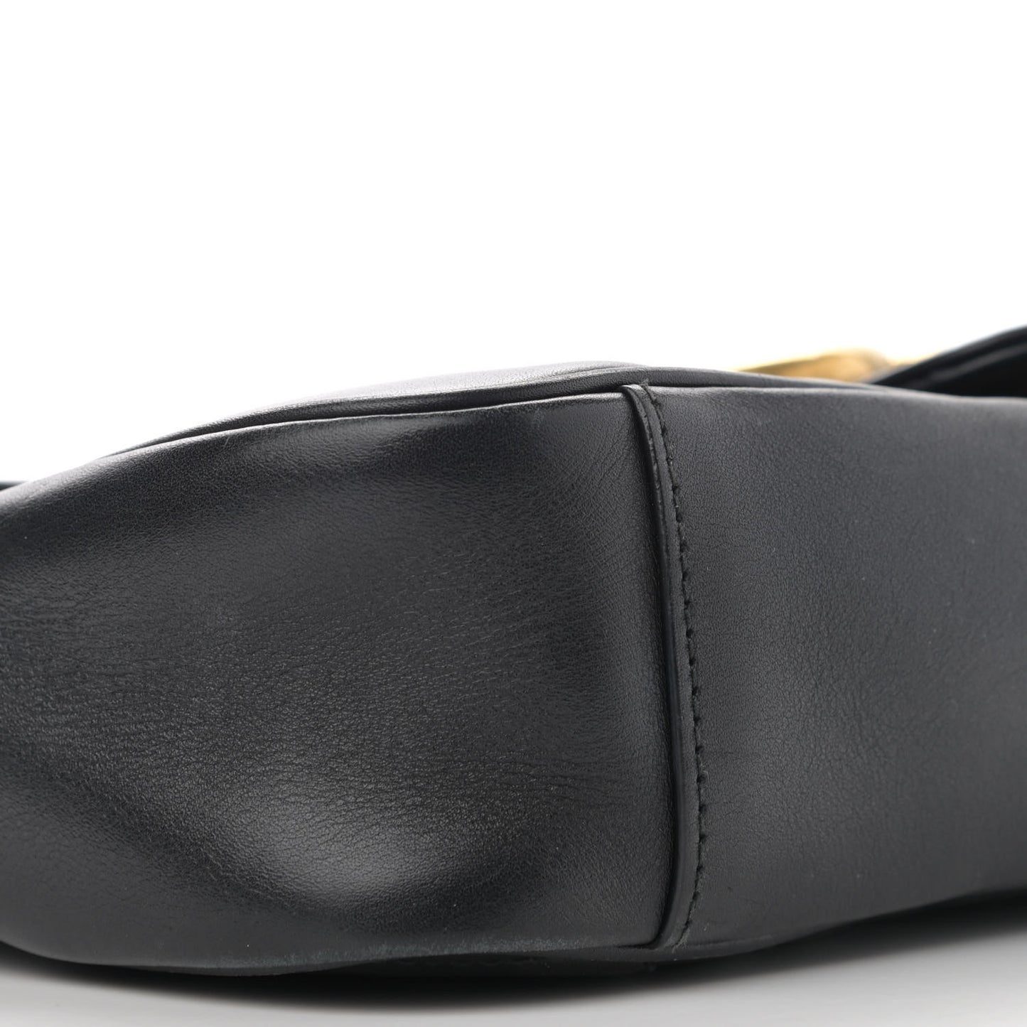 Calfskin Matelasse Medium GG Marmont Shoulder Bag Black