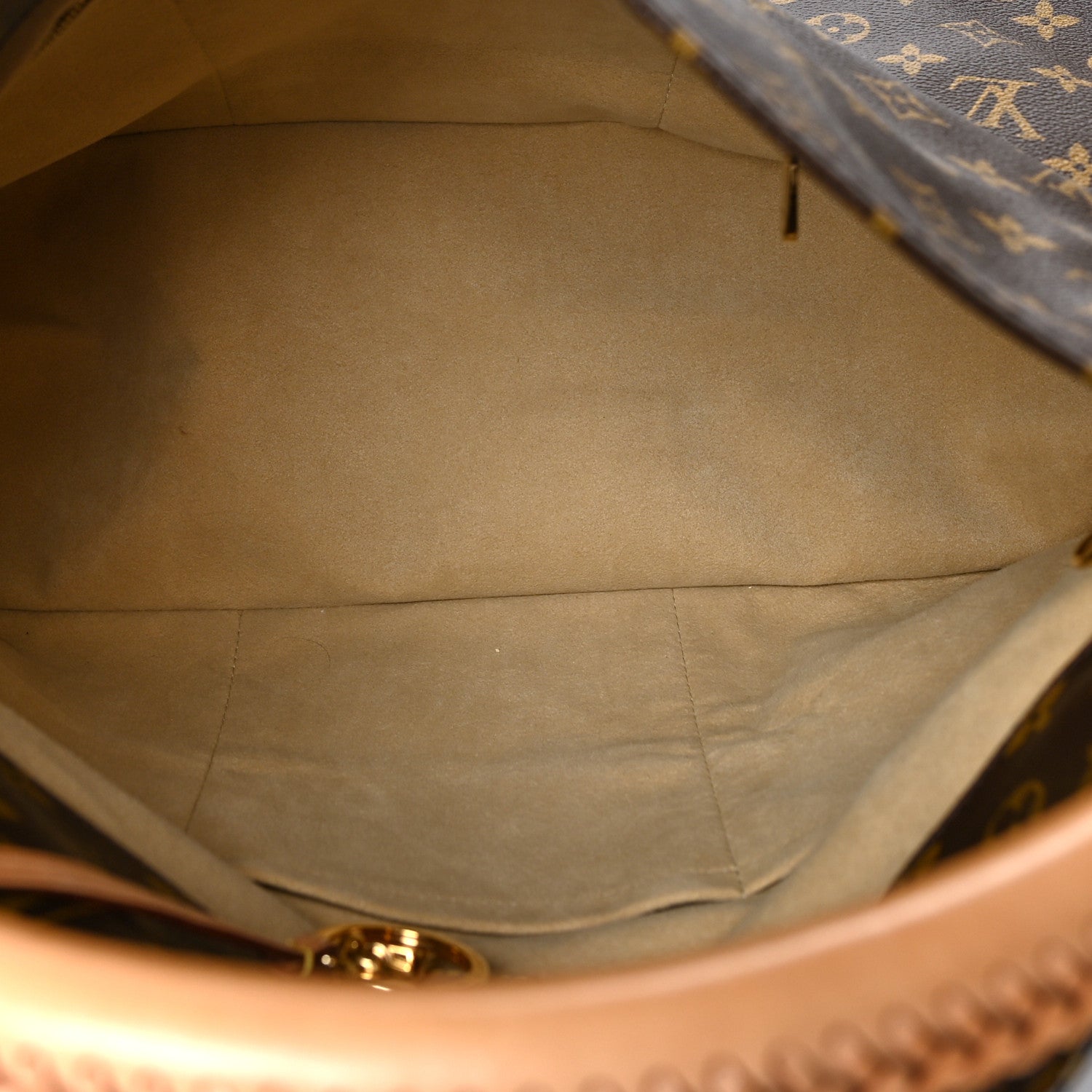 Louis Vuitton Monogram Artsy MM 5 of 9