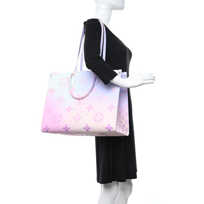Louis Vuitton Monogram Giant Spring In The City Onthego GM Sunrise Pastel 2 of 10