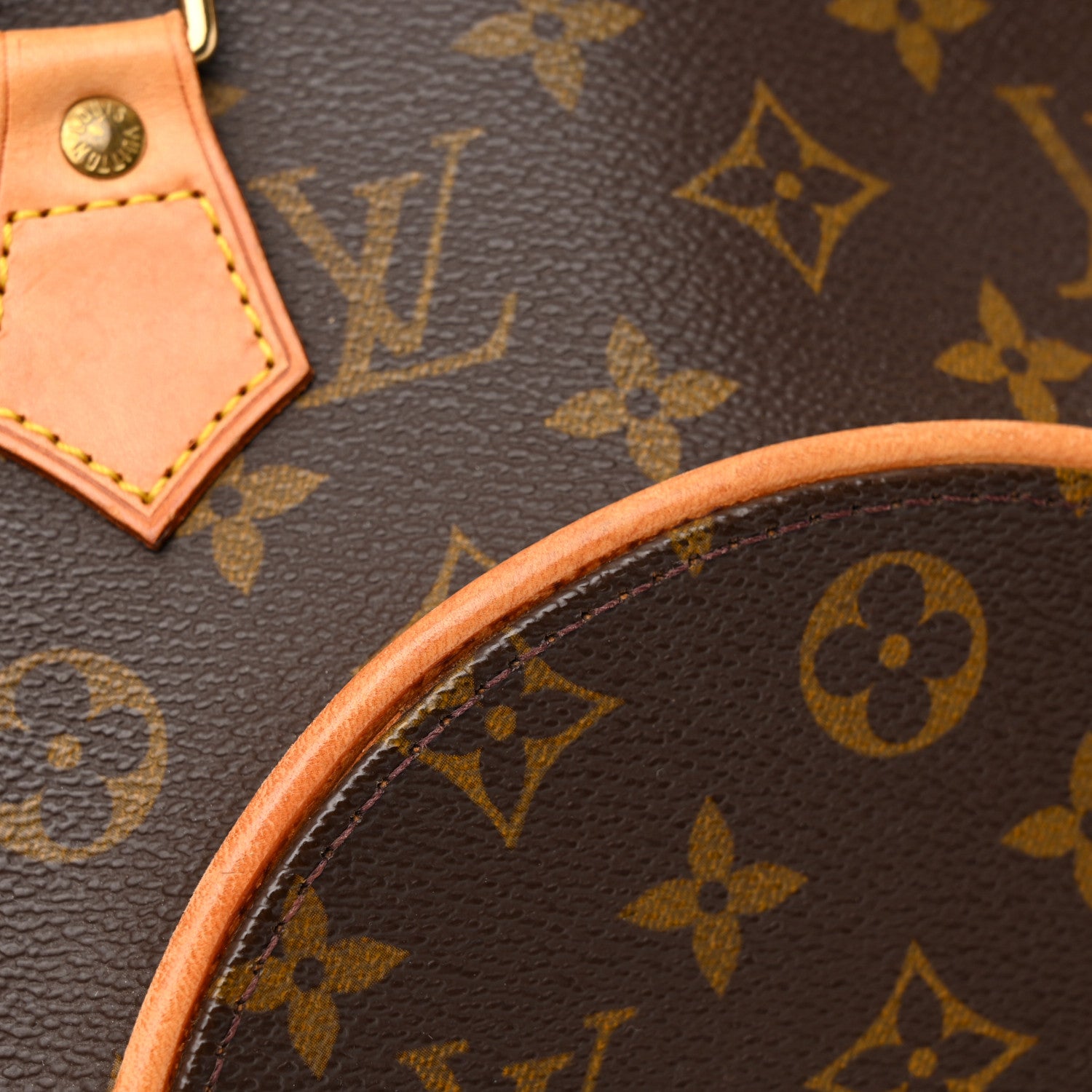 Louis Vuitton Monogram Ellipse MM 22 of 26
