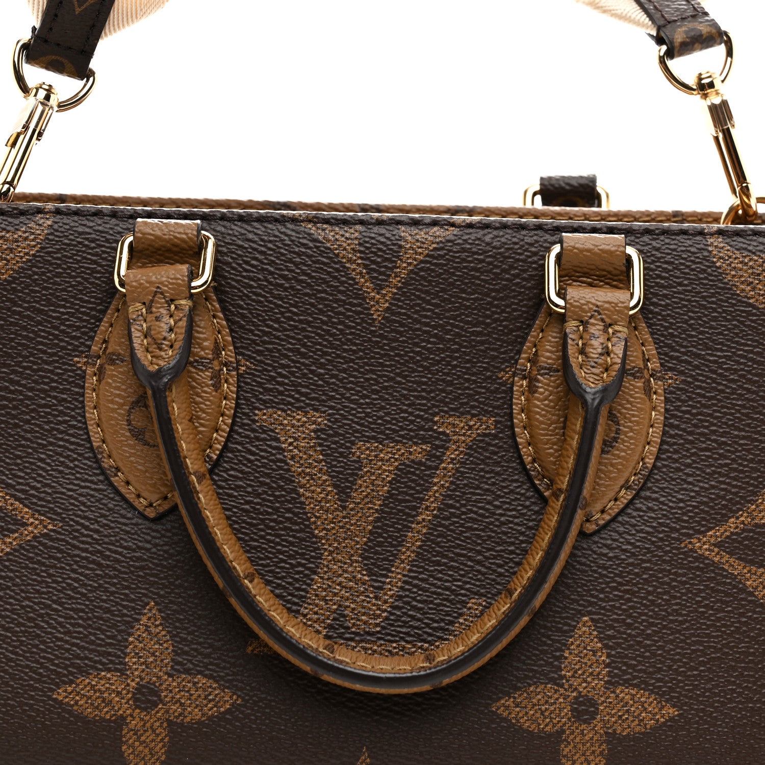 Louis Vuitton Reverse Monogram Giant OnTheGo East West 7 of 10