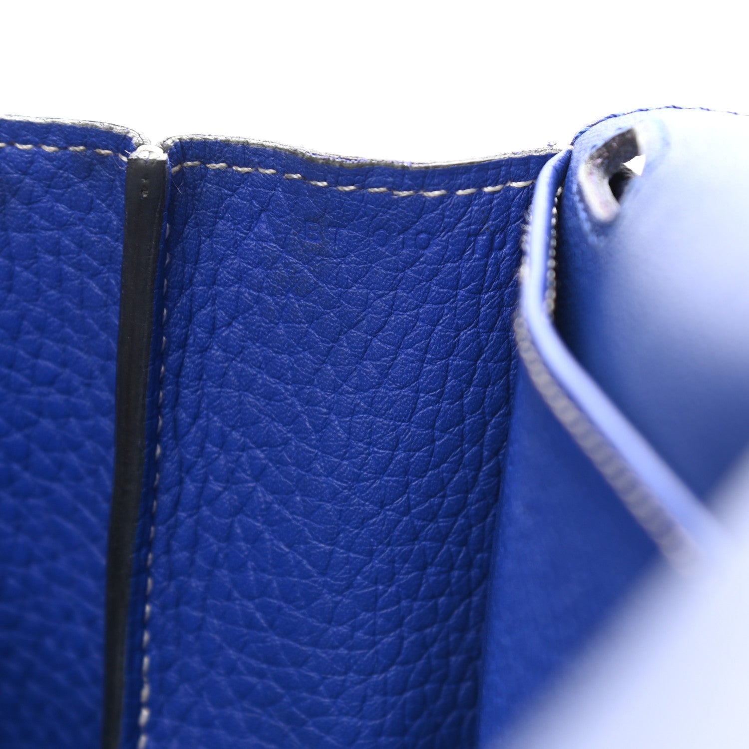 Hermes Taurillon Clemence Halzan 31 GM Bleu Electrique 9 of 11