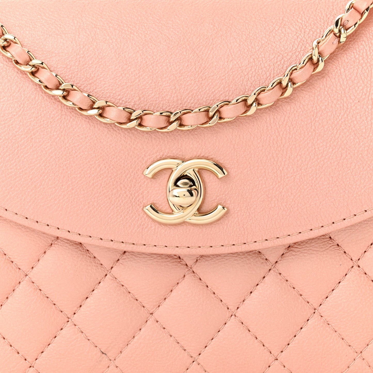 Iridescent Calfskin Smart Pocket Flap Bag Pink