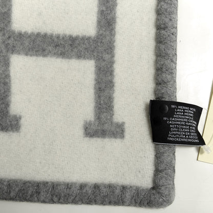 Hermes Wool Cashmere Avalon III Blanket Ecru Gris Clair 4 of 4