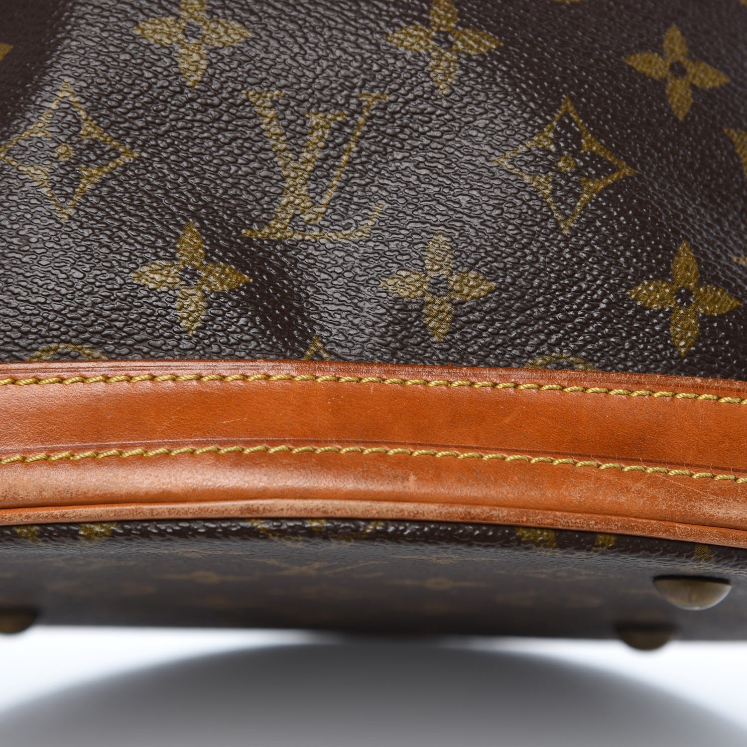 Louis Vuitton Monogram Petit Bucket 23 11 of 13