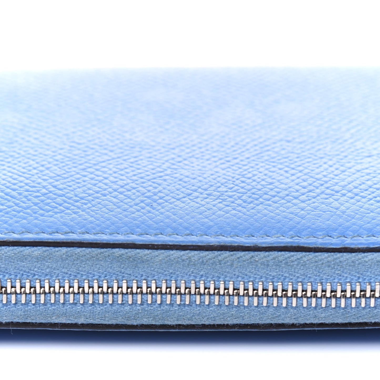 Epsom Silk'In Compact Wallet Bleu Paradis