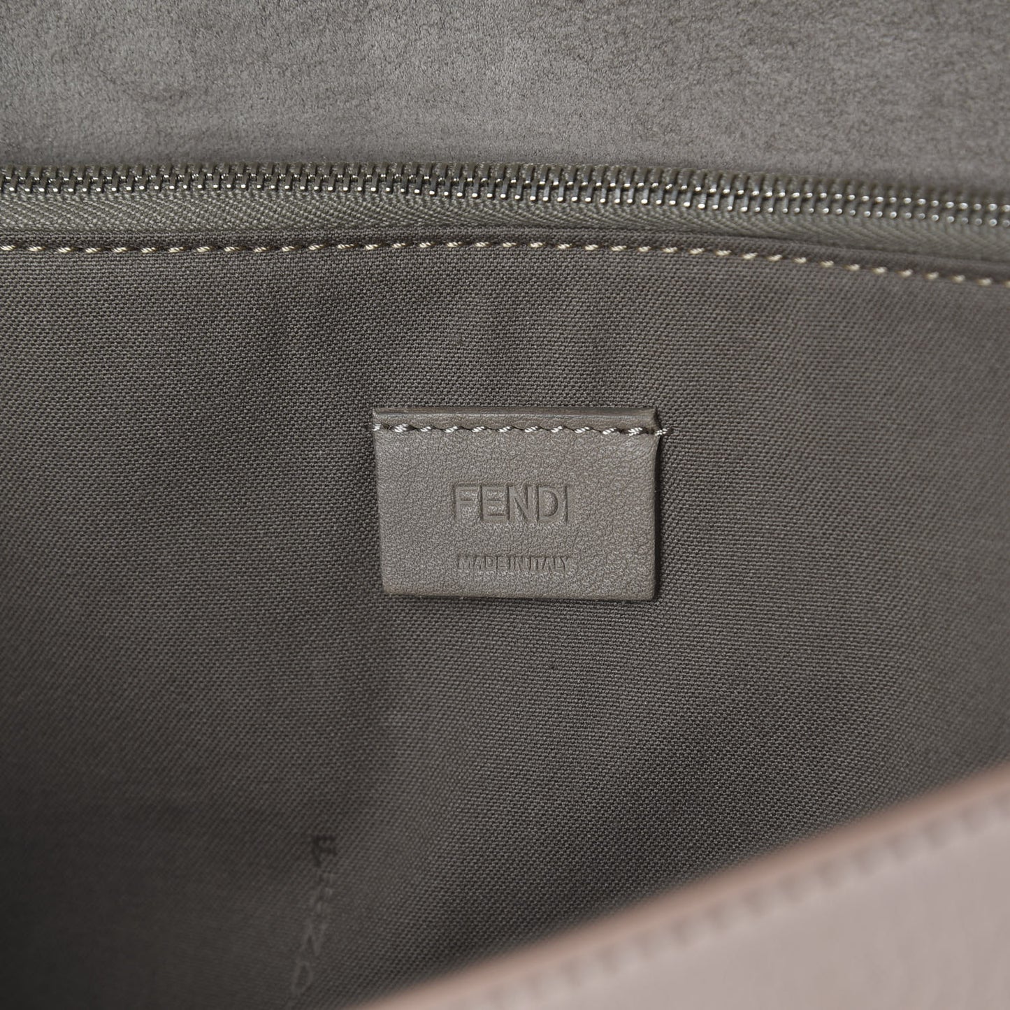 Vitello Flamingo Tube Macro Clutch Camelia