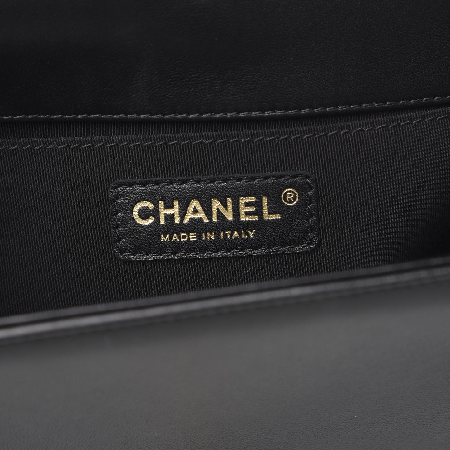Lambskin Chevron Quilted Medium Boy Flap Black