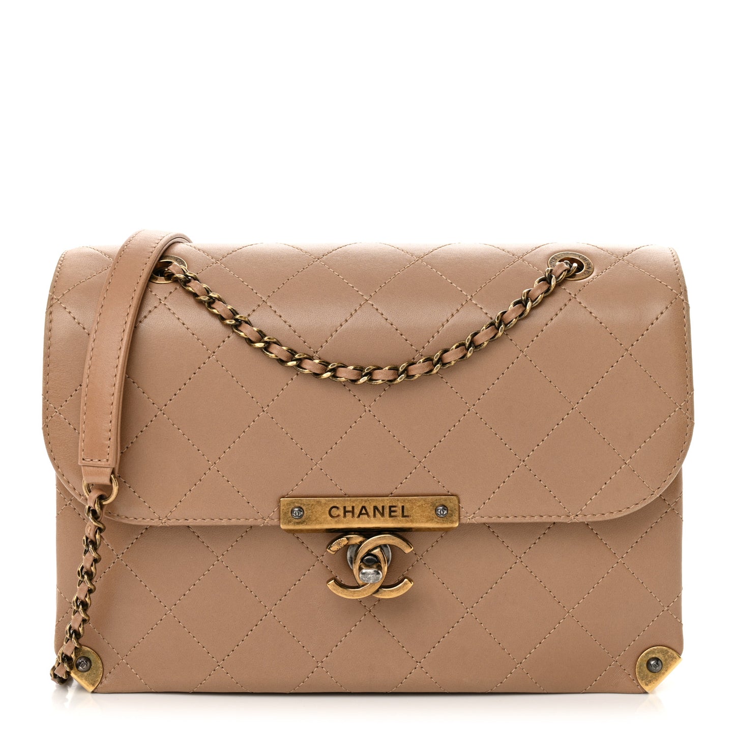 Shiny Lambskin Quilted Around The Corner Flap Beige