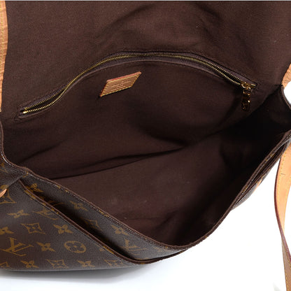 Louis Vuitton Monogram Menilmontant MM 5 of 8