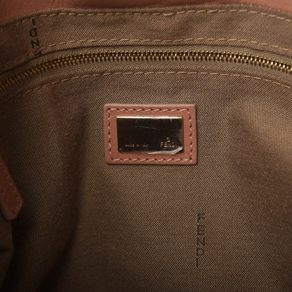 Fendi Vitello Acqua Maxi Baguette Shoulder Bag Lilla 8 of 11