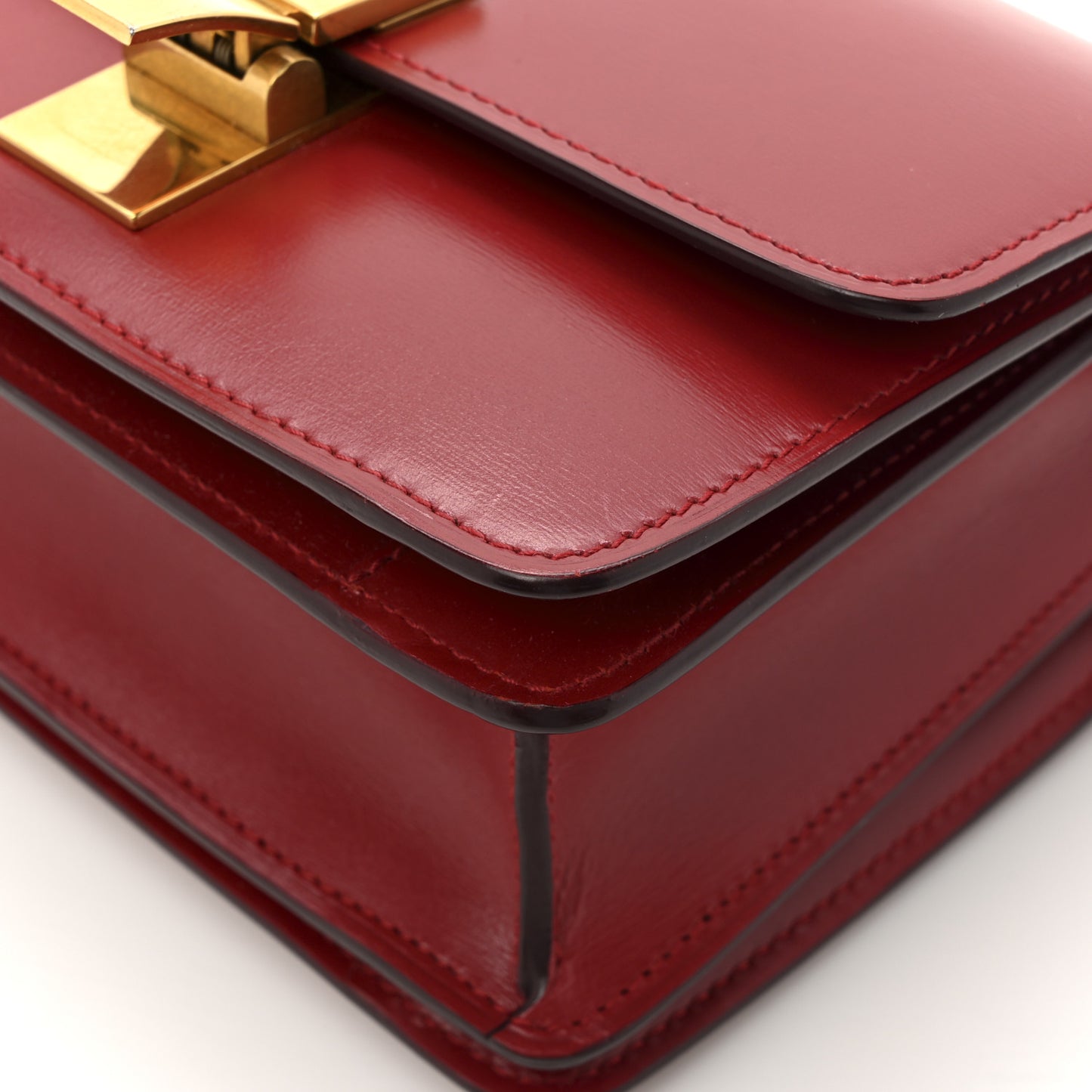 Box Calfskin Small Classic Box Flap Bag Red