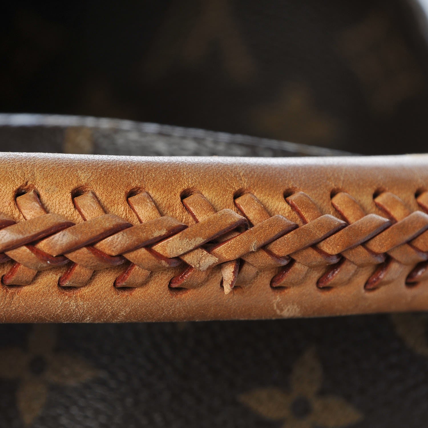 Louis Vuitton Monogram Artsy MM 10 of 15