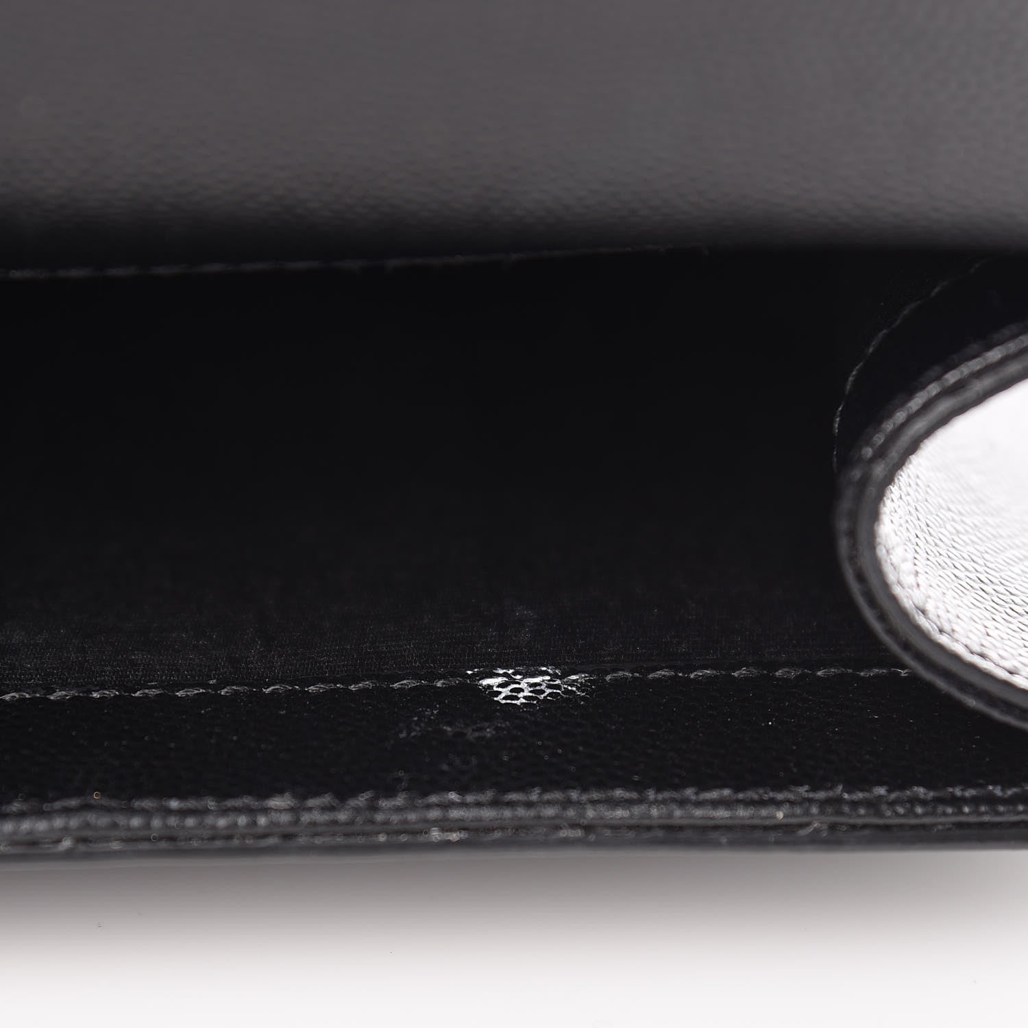 Saint Laurent Grain De Poudre Monogram Cassandre Clutch Black 8 of 10