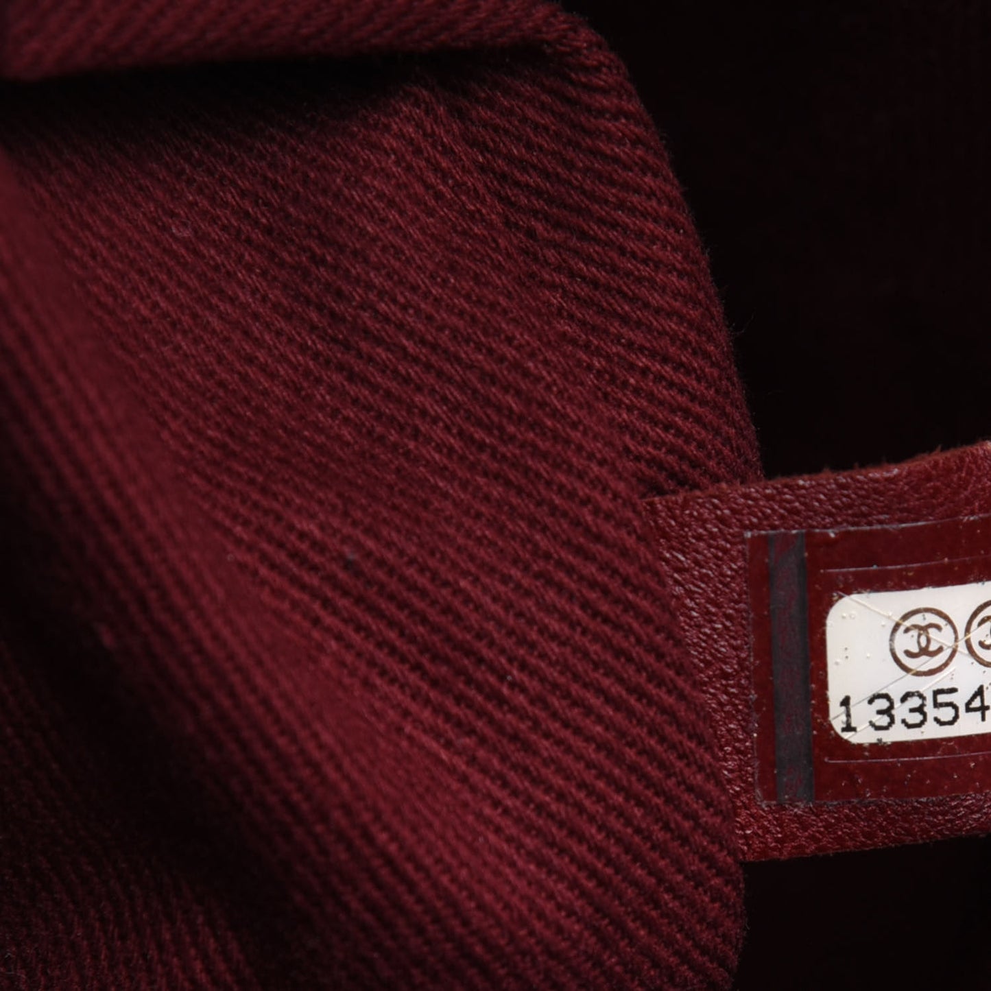 Calfskin Quilted Expandable Zip Shoulder Bag Black