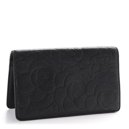 Chanel Lambskin Camellia Embossed Yen Wallet Black 2 of 10
